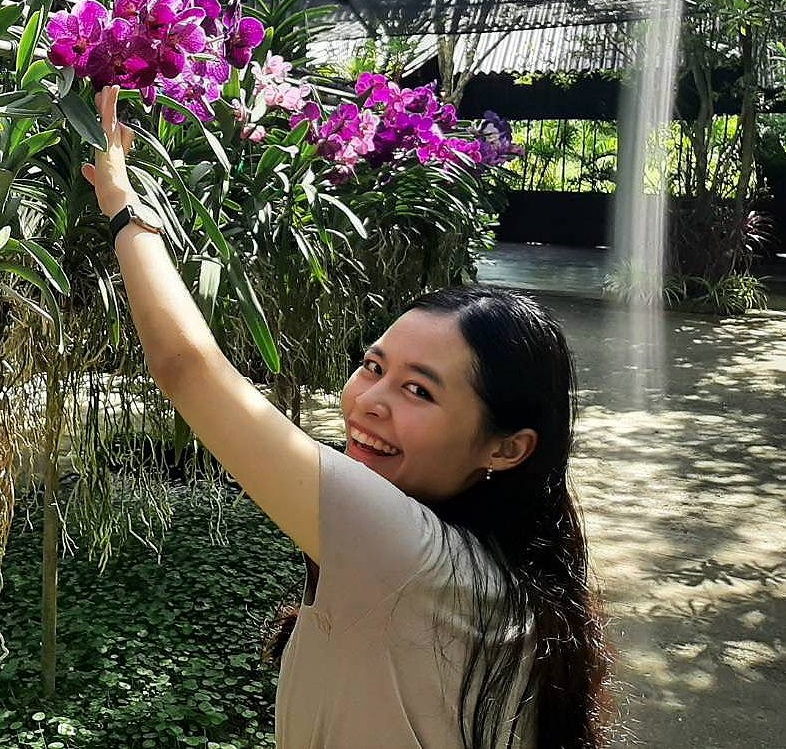 มิสทีน ปิยธิดา